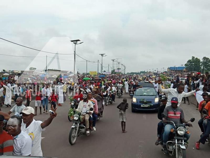 Les partisans de l'UDPS pendant le retour de Félix et Vital à Kinshasa