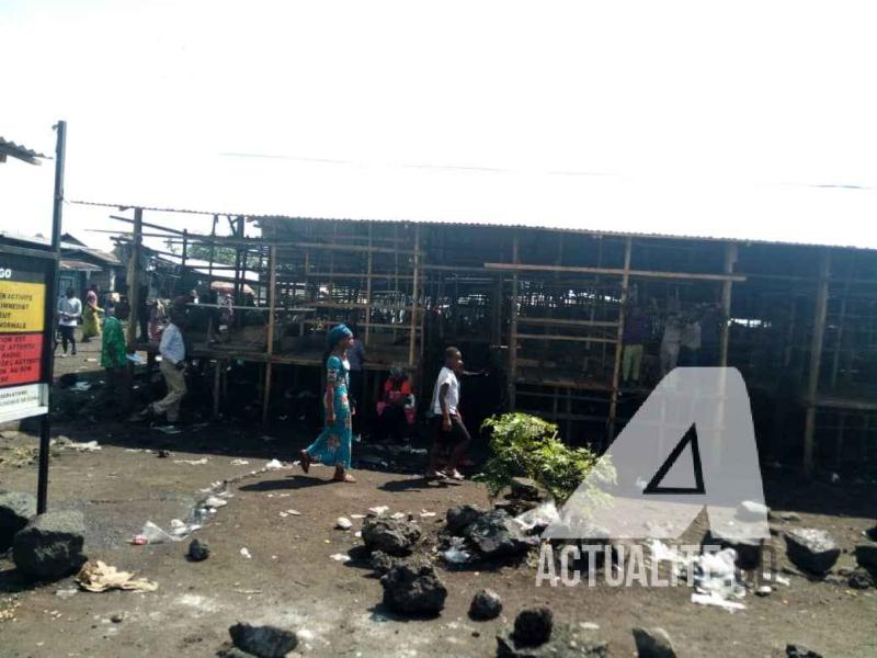 Des barricades érigées par les manifestants à Goma pour protester contre le report des élections à Beni, Butembo et Yumbi.