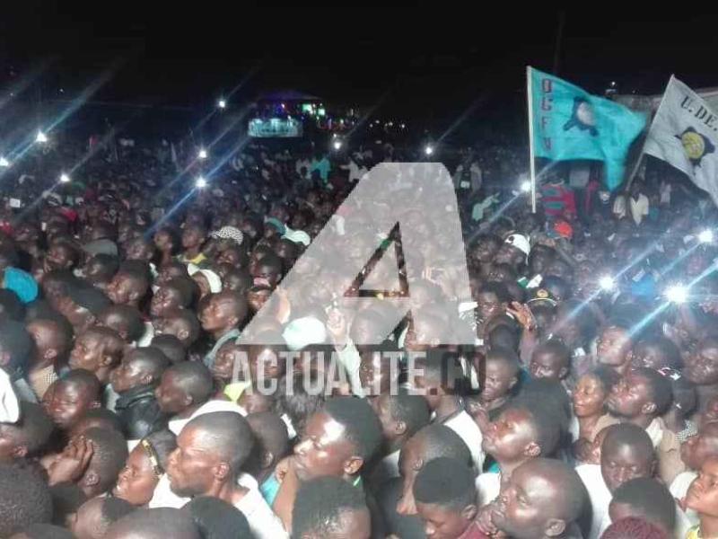 Foule immense au meeting de Martin Fayulu au rond-point du 30 juin à Beni