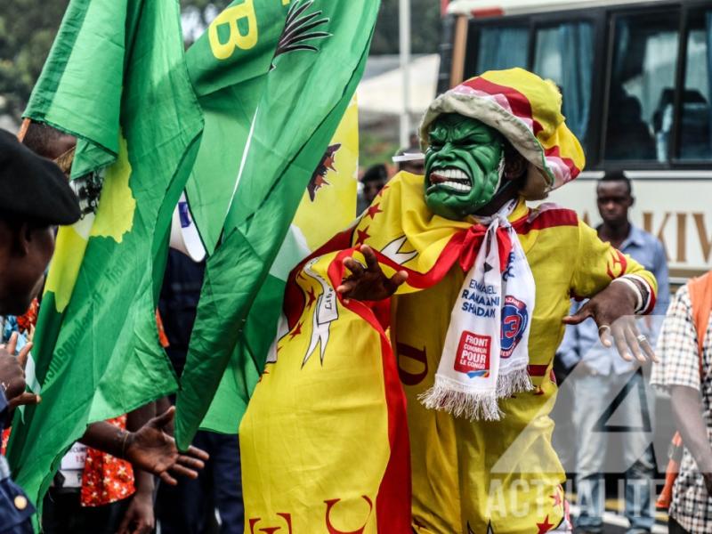 Un supporter du candidat du Front Commun pour le Congo (FCC) à Goma au Nord Kivu.