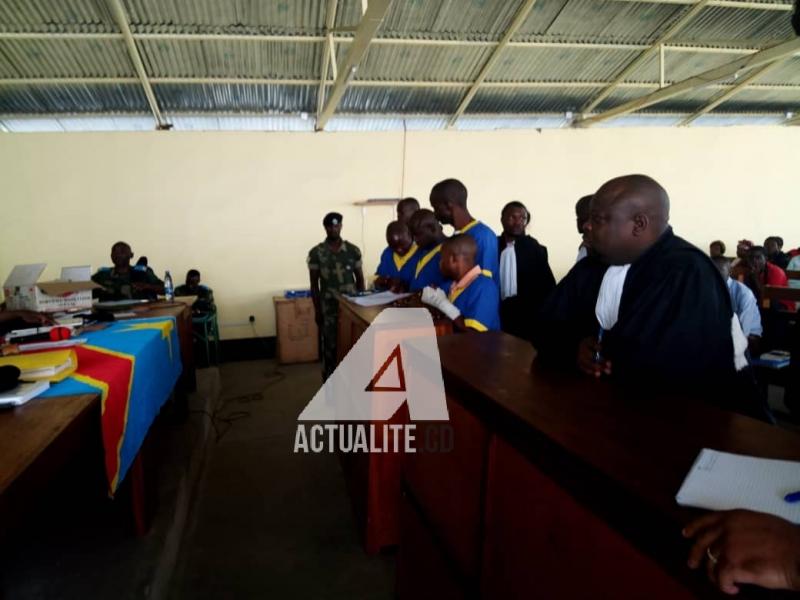 L'ancien chef de guerre Cheka et ses trois co-accusés à l'audience ce jeudi 7 février à Goma à la cour militaire opérationnelle du Nord-Kivu.