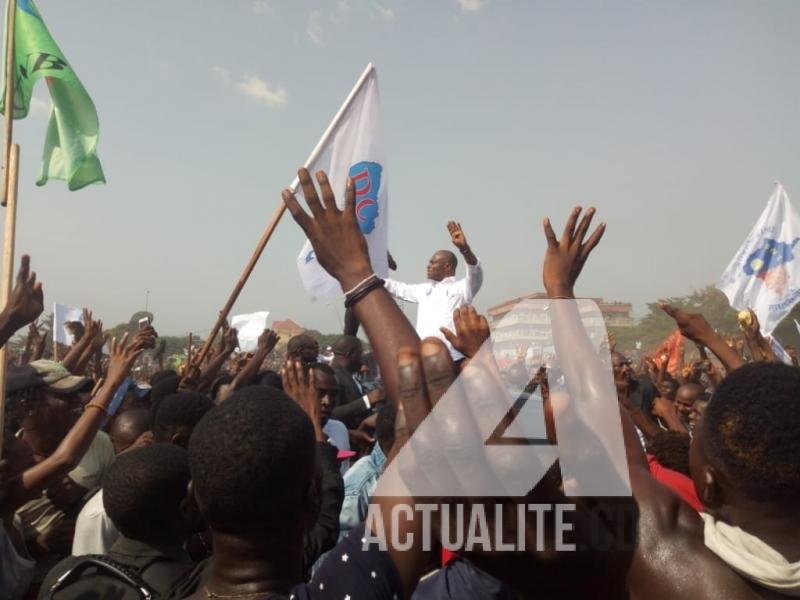 RDC : Pour Fayulu, Le Peuple Va Continuer De Revendiquer Sa Victoire ...