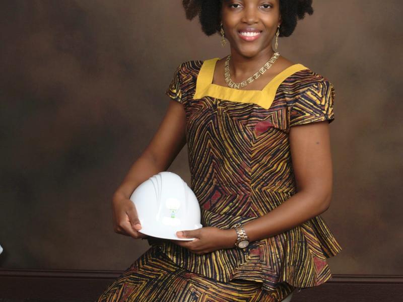 Sandrine Mubenga. Ingénieur et professeur d'université à Toledo aux USA.
