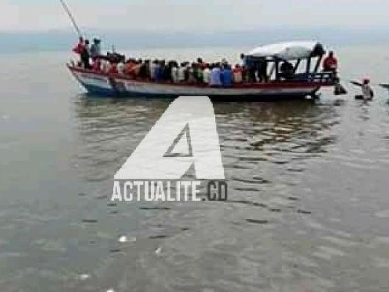 Un bateau sur le lac Kivu. Photo ACTUALITE.CD.