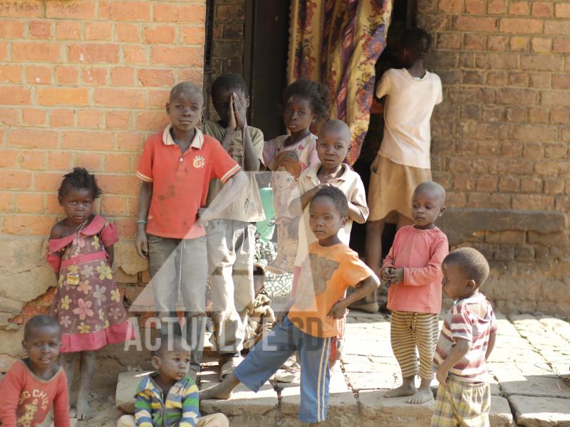 Les enfants dans le village Shilatembo (Haut-Katanha). Ph. Fonseca Mansianga ACTUALITE.CD