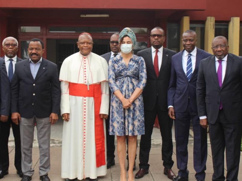 La délégation de 12 personnalités et le cardinal Ambongo. Ph. Droits tiers.