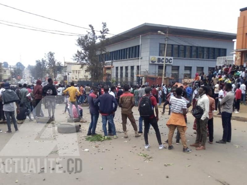 Les étudiants de Bukavu rassemblés pour dénoncer l'insécurité sur la ville/Ph. ACTUALITE.CD 