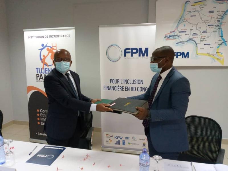 Signature d'un contrat d'assistance technique entre le Fonds pour l'Inclusion Financière et l’Institution de Microfinance Tujenge Pamoja pour atténuer les effets de la covid-19