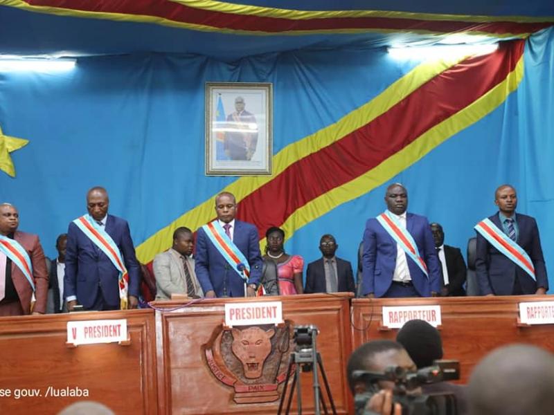 Bureau de l'Assemblée provinciale du Lualaba/Droit tiers