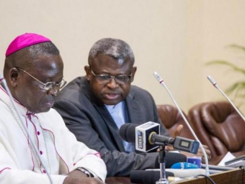 Mgr Marcel Utembi et Abbé Donatien Nshole respectivement Président et secrétaire général de la CENCO/Ph. droits tiers
