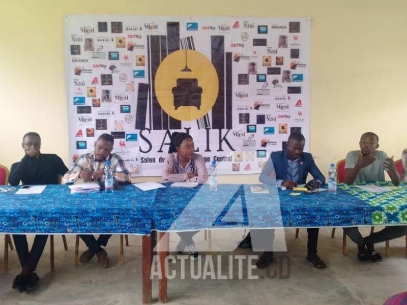 Forum d'échange autour du thème “Aimer la littérature et oser écrire” dans le cadre de la première édition du Salon du Livre du Kongo-Central/Ph. ACTUALITE.CD 