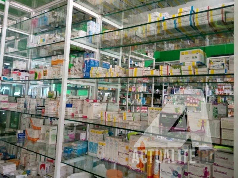 Une officine de pharmacie à Kinshasa/Ph. ACTUALITE.CD