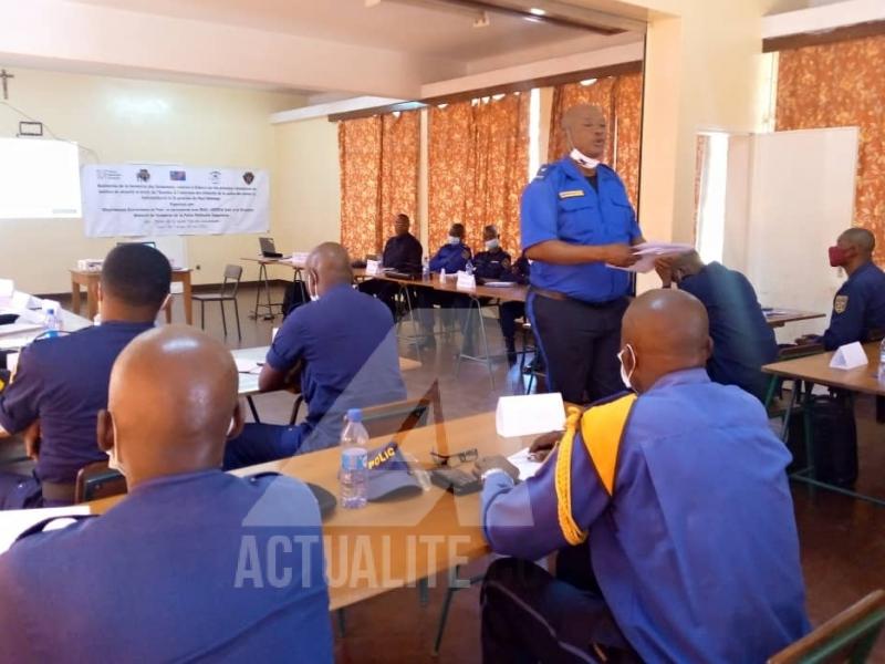 Les officiers responsables des unités spécialisées de la Police des mines et hydrocarbures en formation à Lubumbashi/Ph. ACTUALITE.CD