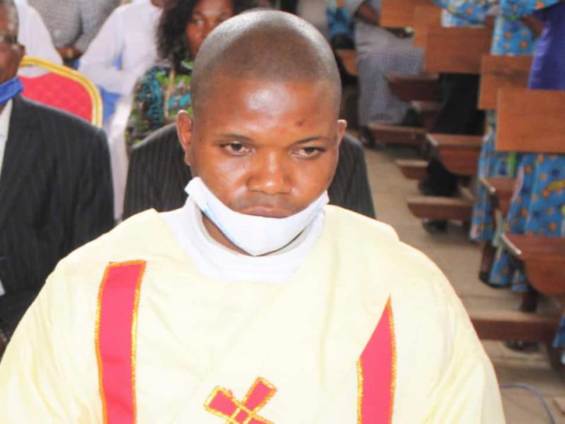 Abbé Pierre Nzinga retrouvé mort dans sa chambre à Mbanza Ngungu