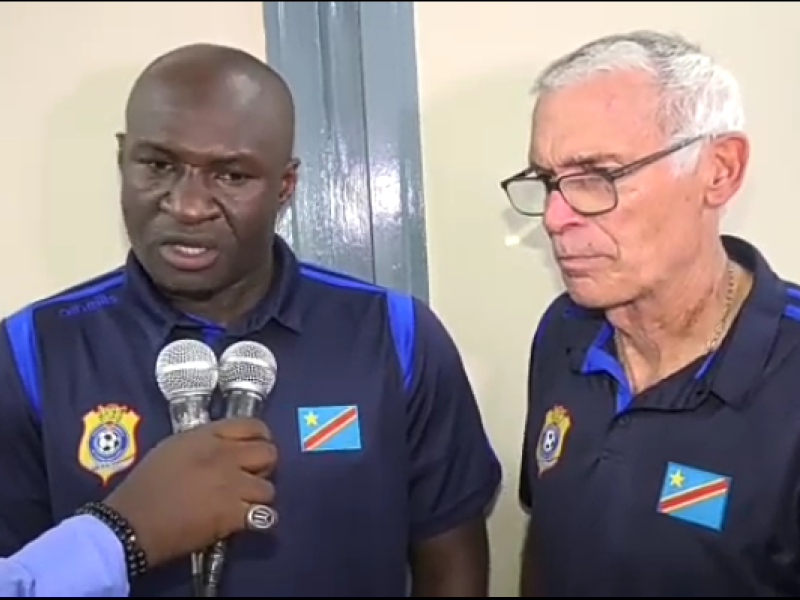 Hector Cuper, sélectionneur de la RDC en interview d'après match 