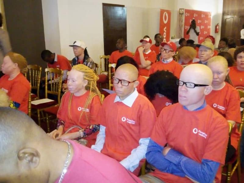 Les albinos de Kinshasa encadrés par une association locale 