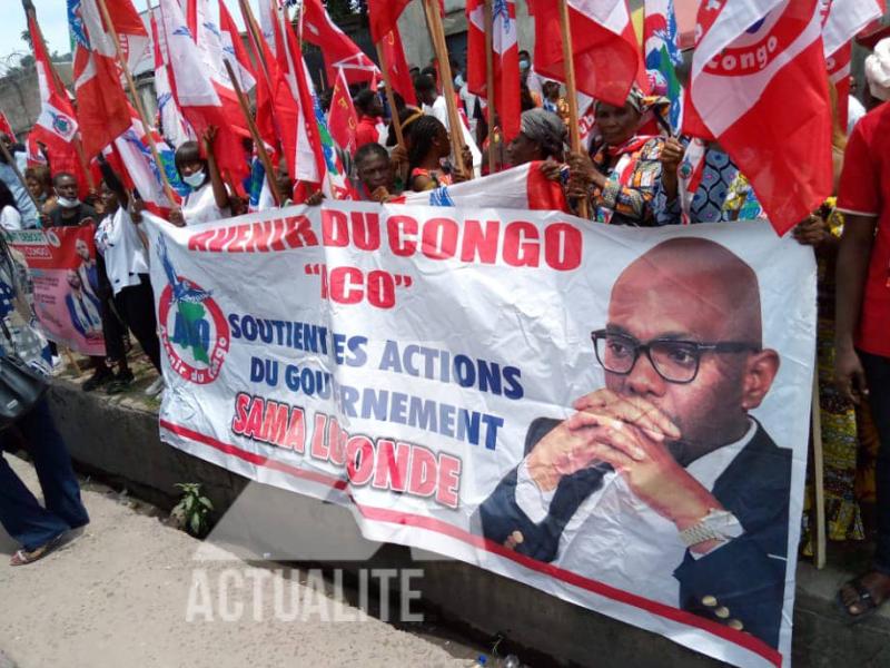 parti politiques de l'Union sacrée soutenant la présentation du budget de Sama Lukonde