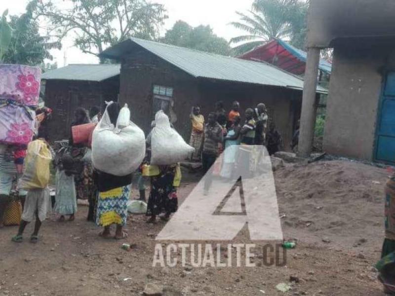 (Illustration). Les habitants du quartier Rwangoma à Beni en déplacement après une attaque des ADF