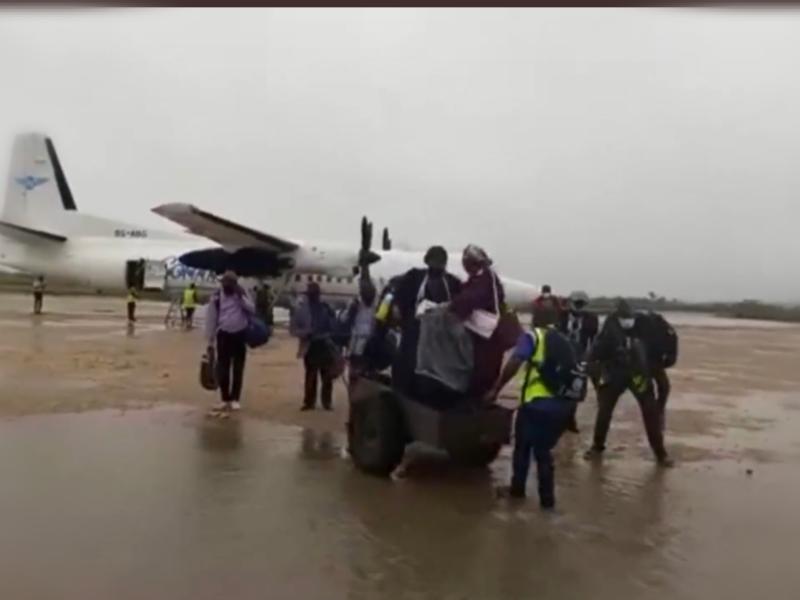 Piste inondée de l’aéroport de Lodja 