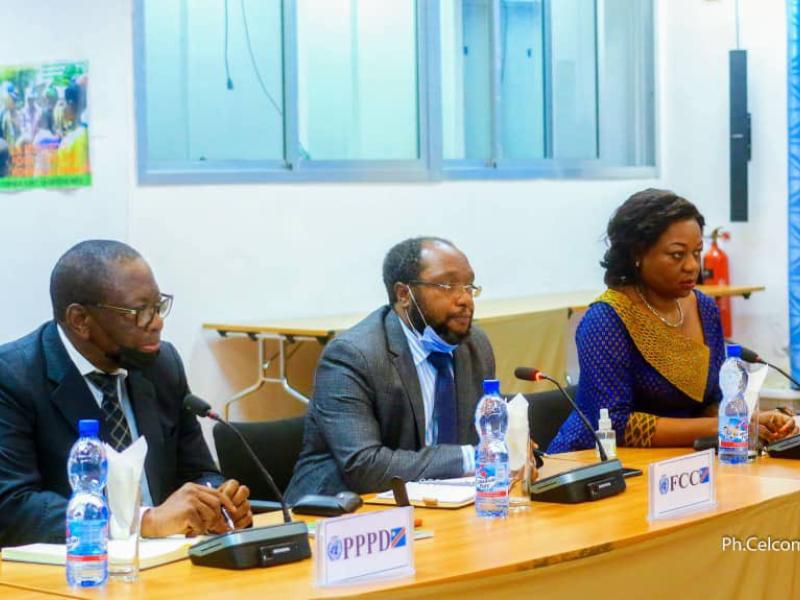 Inagosi, Kabange Numbi lors de l'échange FCC-Lacroix