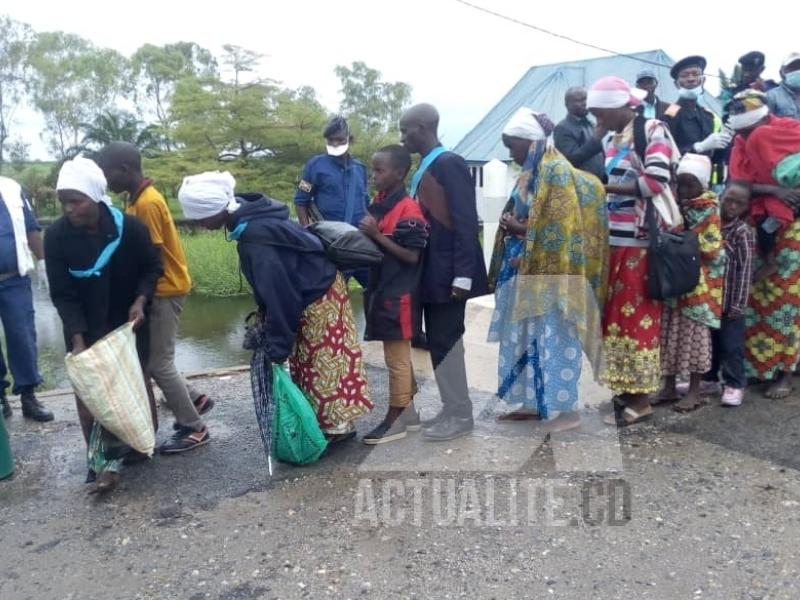 Des réfugiés burundais rapatriés de la RDC via le poste frontalier de Kavimvira