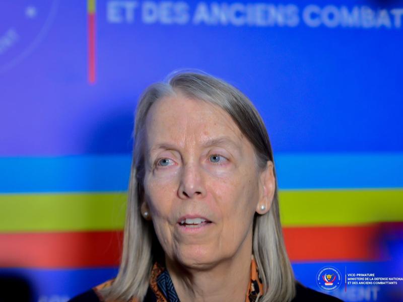 Ambassadeur des USA Lucy Tamlyn