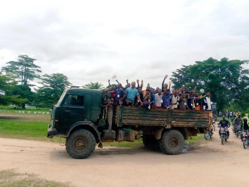 Les jeunes étudiants de Goma en partance pour Kisangani 