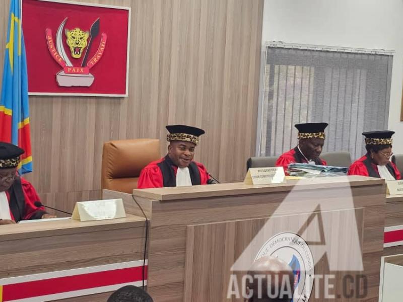 Les juges de la Cour constitutionnelle 
