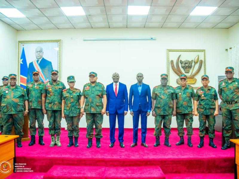 Le VPM Guy Kabongo et le Haut commandement des FARDC