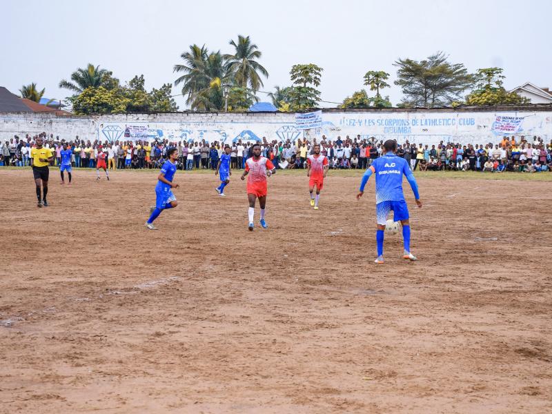 L'AC Dibumba opposé à l'AS Momekano au Stade Kanzala à Tshikapa, le 8 septembre 2024