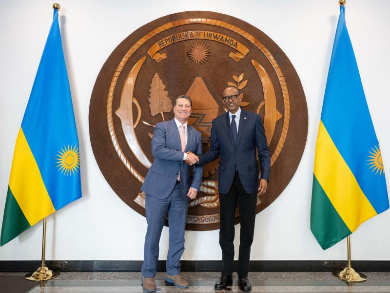 Ronny Jackson et Paul Kagame