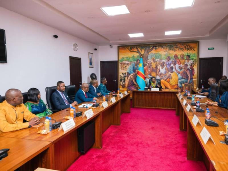 Les élus du Tanganyika et la Première ministre Suminwa