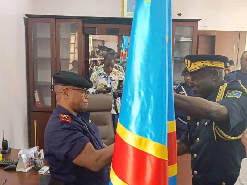 Remise et reprise à la tête de la PNC Haut-Katanga entre Ondimba Okito et Blaise Kilimbalimba 