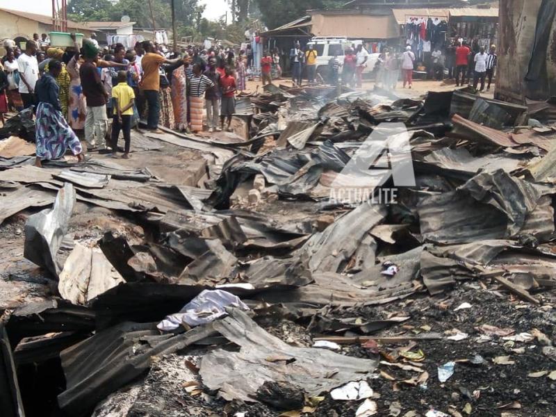 Incendie au marché central de Bundundu