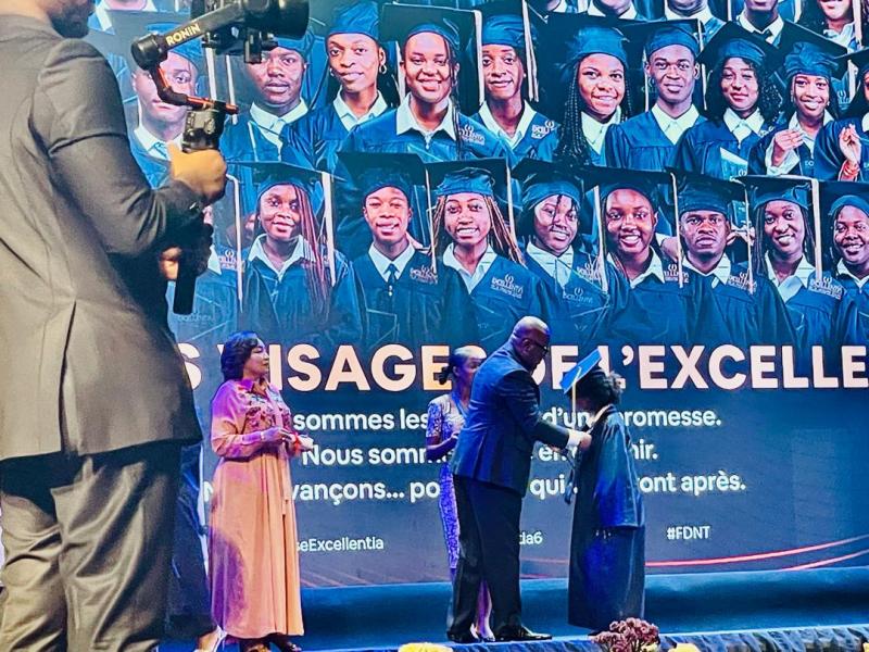 cérémonie officielle de remise des prix aux boursiers de la 6ème édition du programme Excellentia