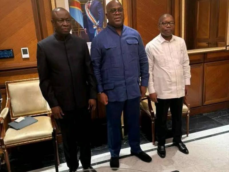 Augustin Kabuya et Déo Bizibu autour de Félix Tshisekedi 