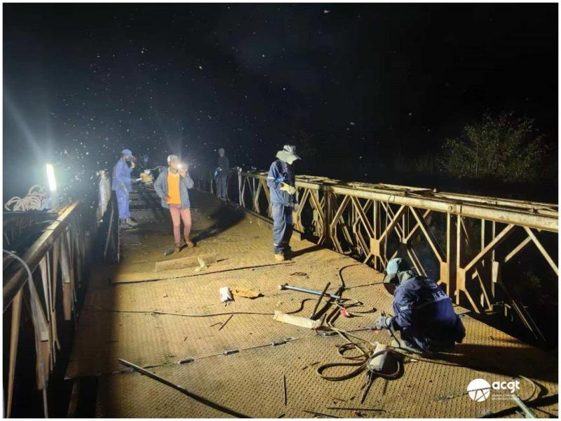 Les travaux sur le pont Bundwe