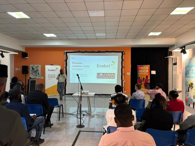 Atelier du lancement du projet « Étincelle créative – Éveille ton talent »