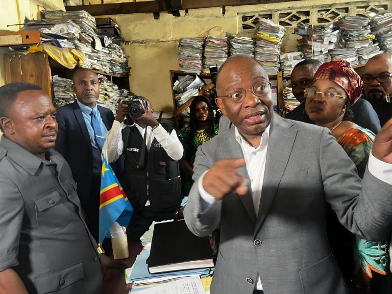 Visite de Guillaume Ngefa au tribunal de paix de Kinshasa/Kinkole