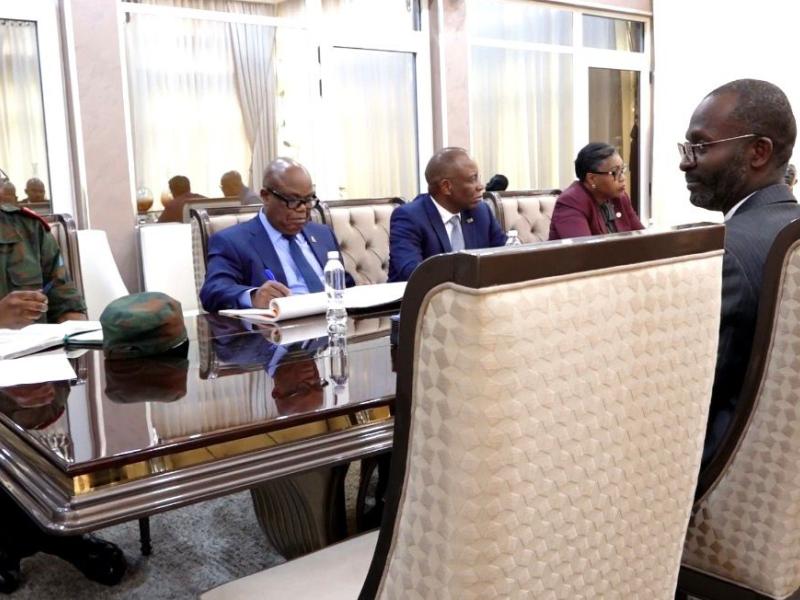 Conseil des ministres restreint