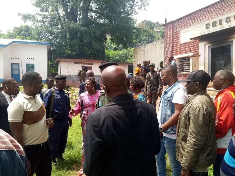 Des autorités arrivées à la prison de Kalemie après les troubles