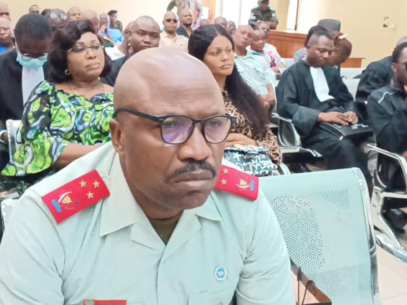 Lieutenant-général Philémon Yav dans la salle d'audience