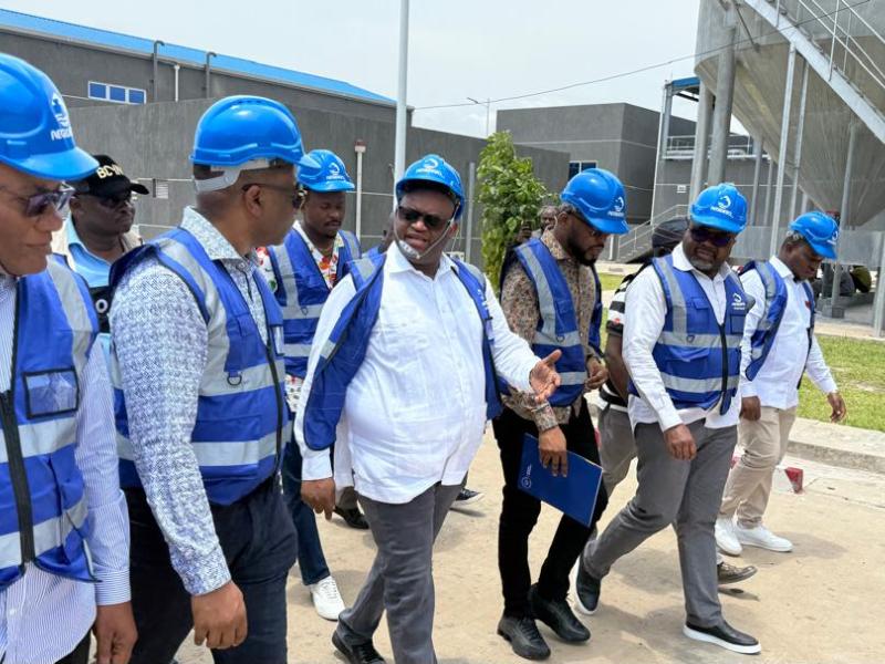Doudou Fwamba au complexe industriel de production d’eau de l’ozone