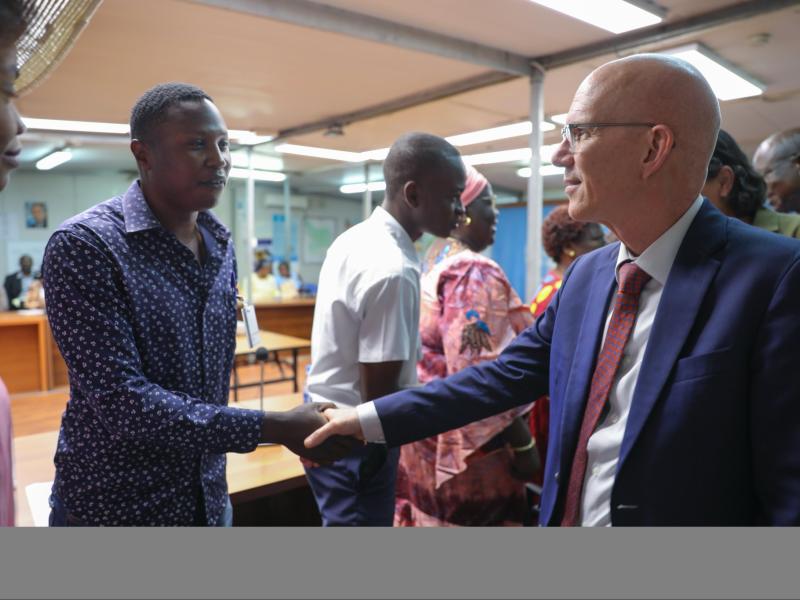 James Swan rencontre les couches sociales de l'Ituri