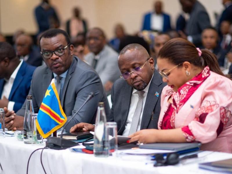 Quelques ministres du gouvernement congolais à la 9e commission RDC-Ouganda 