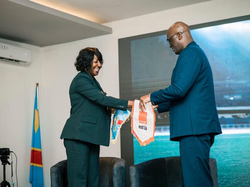 Signature du partenariat Orange-Fecofa 