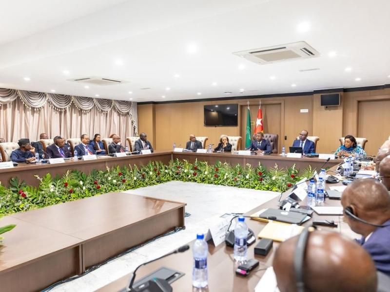 Réunion autour du médiateur de l'UA, Faure Gnassingbé 