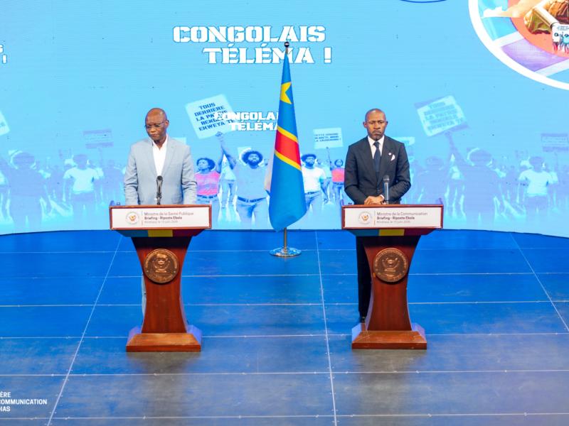 Samuel Roger Kamba, ministre de la Santé et Patrick Muyaya, ministre de la Communication et médias 