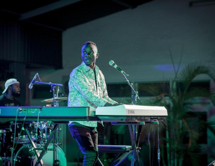 Jeremie Tshibi 