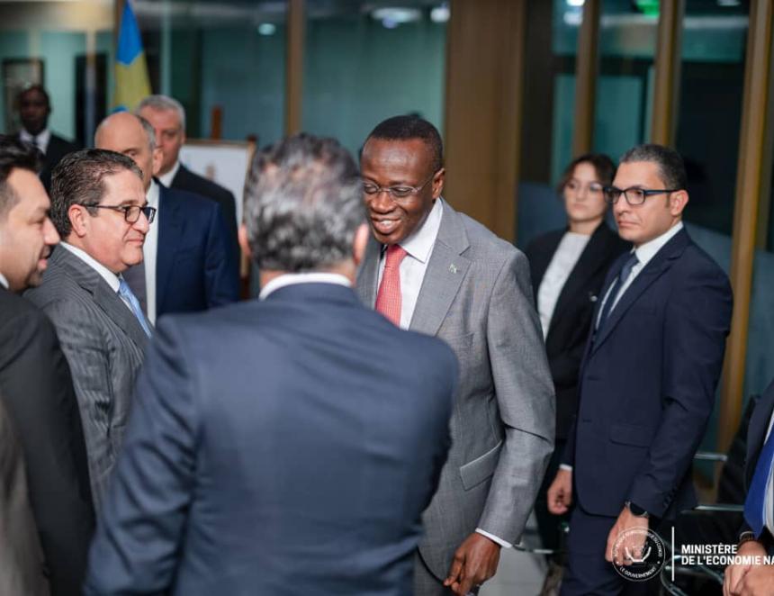 Rencontre entre le ministre Mukoko Samba et une délégation d'entrepreneurs égyptiens